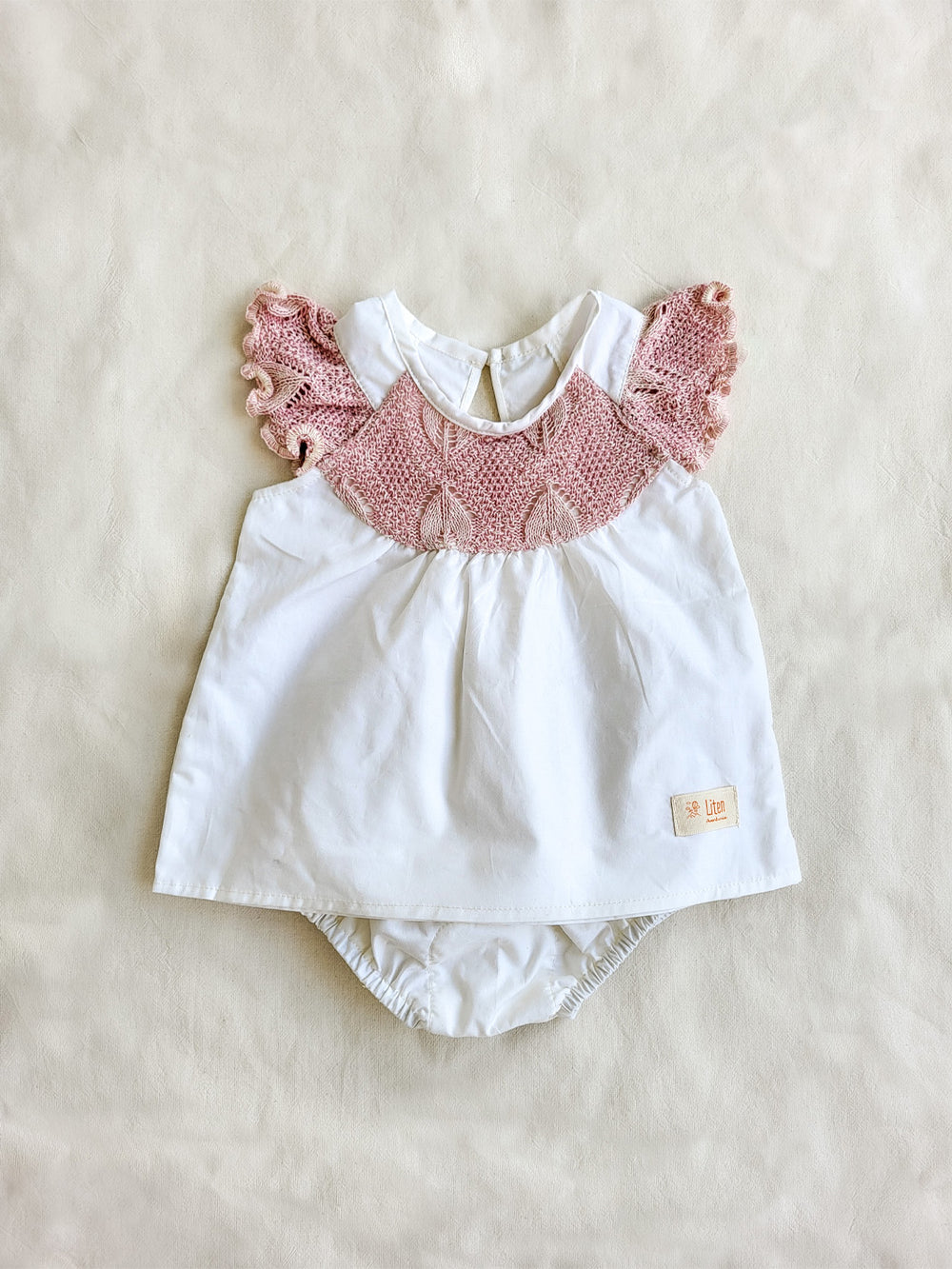 Baby Organic Cotton Dress and Bloomers Set / Bebis ekologisk bomullsklänning och blöjbyxset